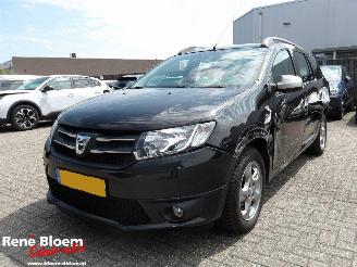 Vaurioauto  passenger cars Dacia Logan MCV 0.9 TCe Ambiance Airco 5drs 2015/11