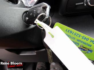 Opel Combo 1.5D L1H1 Edition picture 20