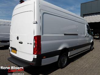 Mercedes Sprinter 317 1.9 CDI L4H3 170pk Aut picture 4