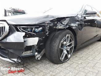 BMW 5-serie 530e picture 8