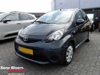 Unfallwagen Toyota Aygo 1.0 VVT-i Comfort Airco 5drs 2013/3