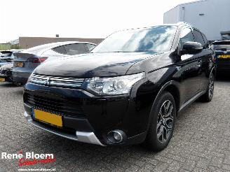 Avarii autoturisme Mitsubishi Outlander 2.0 PHEV Limited Edition X-Line 2015/6