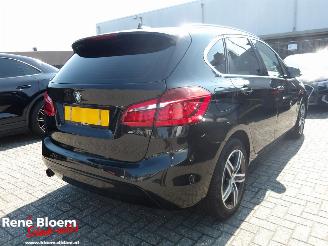 damaged passenger cars BMW 2-serie 218i Corporate Executive Automaat 136pk 2018/4