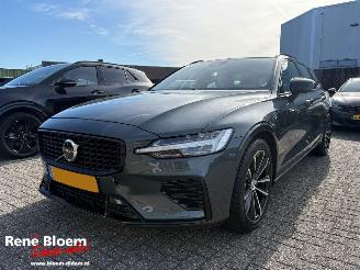 skadebil auto Volvo V-60 2.0 T6 Plug-in-Hybrid AWD Plus Dark 253pk 2025/6