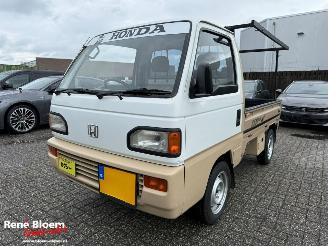 Damaged car Honda Acty pick-up 12 valve SDX 660 4WD 1990/2