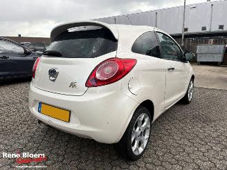 Vaurioauto  passenger cars Ford Ka 1.2 Titanium X 2013/9