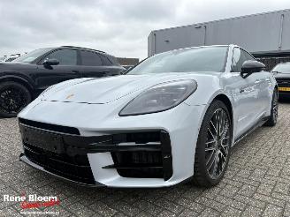 skadebil auto Porsche Panamera 4 2.9 E-Hybrid 470pk Full Option 2025/10