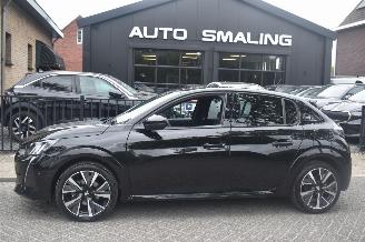 skadebil auto Peugeot 208 1.2 GT Puretech 101Pk *Navi/Clima/Camera 2023/1