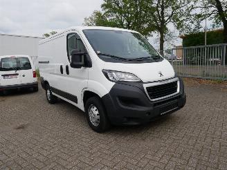 dañado vehículos comerciales Peugeot Boxer L1H1 Medicijnen Transport 2020/8
