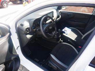 Hyundai I-10  picture 12