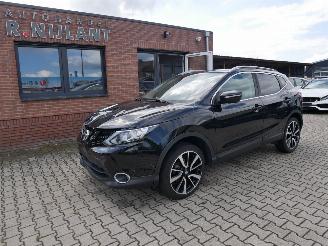 skadebil auto Nissan Qashqai LEER LED PANORAMADAK. 2014/11