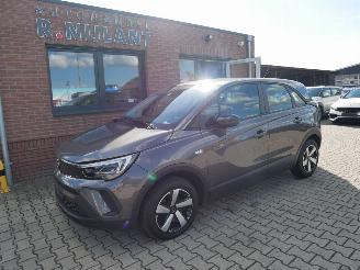 Schadeauto Opel Crossland ENJOY LED 2024/1