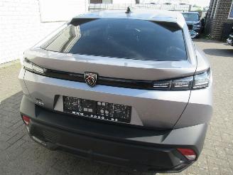 Coche accidentado Peugeot 408 PureTech 130 EAT8 Aut. Allure HalfLeer Navi Camera Stoel/Stuur-Verwarming..... 2024/4