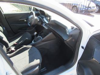 Peugeot 208 1.2B 100pk 22.025km Klima CruiseControl Pdc Navi>Android Auto/Carplay picture 12