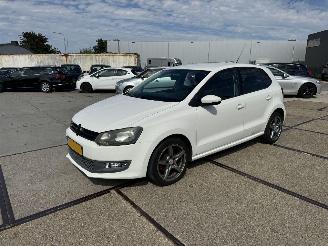 Voiture accidenté Volkswagen Polo 1.2 Easy line 2011/3