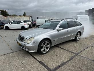 skadebil auto Mercedes E-klasse 240 Combi 2003/4
