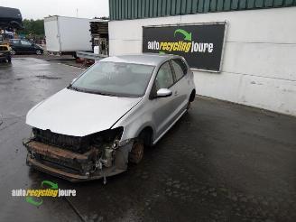 rozbiórka samochody osobowe Volkswagen Polo Polo V (6R), Hatchback, 2009 / 2017 1.6 TDI 16V 90 2010/4