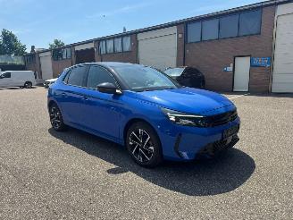 krockskadad bil auto Opel Corsa GS LINE 130PK PANO AUTOMAAT Camera Stuur &Stoelverwarming Rijbare schade 2024/5