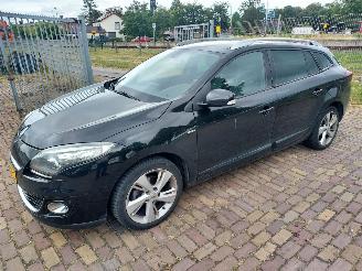 Renault Mégane Estate 1.5 diesel + apk picture 2