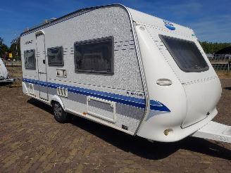 skadebil caravan Hobby  495 UL Enkele bedden Mover Fietsendrager 2003/5
