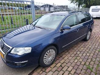 Volkswagen Passat 2.0 TDI picture 2
