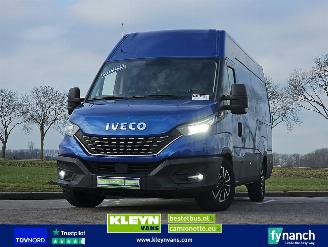 Uttjänta bilar auto Iveco Daily 35S18 2019/10