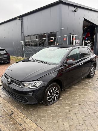 Schadeauto Volkswagen Polo 70kw tsi 2023/7