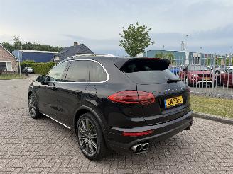 Porsche Cayenne 3.0 S E-Hybrid picture 23