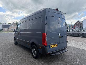 Mercedes eSprinter L2 H2 55kWh Clima picture 3