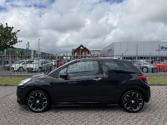 Avarii autoturisme Citroën DS3 1.6 So Chic  88Kw Clima 2010/9