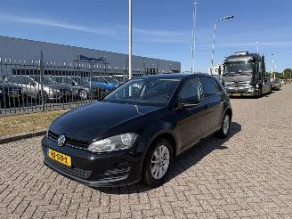 Unfallwagen Volkswagen Golf 1.2 TSI 81Kw DSG 2016/1
