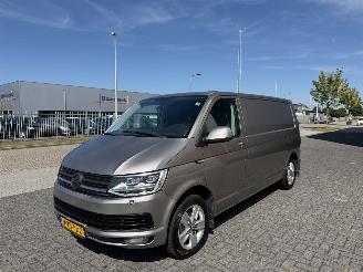 dañado vehículos comerciales Volkswagen Transporter 2.0 TDI 110Kw DSG 2017/2