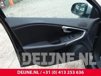 Volvo V-40 V40 (MV), Hatchback 5-drs, 2012 / 2019 2.0 D2 16V picture 17