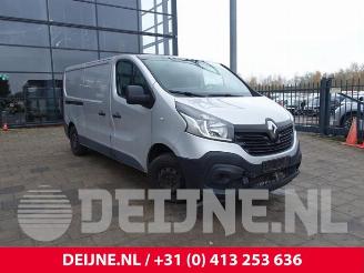 Vrakbiler auto Renault Trafic Trafic (1FL/2FL/3FL/4FL), Van, 2014 1.6 dCi 125 Twin Turbo 2017/2