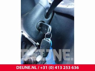 Volkswagen Caddy Caddy IV, Van, 2015 2.0 TDI 150 picture 25