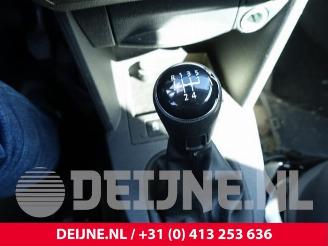 Volkswagen Caddy Caddy III (2KA,2KH,2CA,2CH), Van, 2004 / 2015 1.6 TDI 16V picture 32