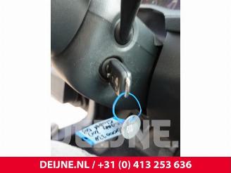 Volkswagen Caddy Caddy IV, Van, 2015 2.0 TDI 102 picture 29
