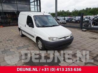 disassembly passenger cars Peugeot Partner Partner Combispace, MPV, 1996 / 2015 1.1 2001/6