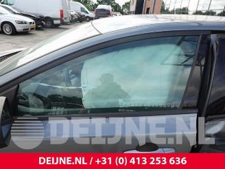 Volvo V-40 V40 (MV), Hatchback 5-drs, 2012 / 2019 2.0 D3 16V picture 14