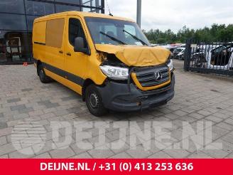 Coche siniestrado Mercedes Sprinter Sprinter 3,5t (907.6/910.6), Van, 2018 316 CDI 2.1 D RWD 2019/8