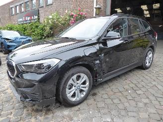 Unfallwagen BMW X1 xDrive 25 e Advantage 2021/5