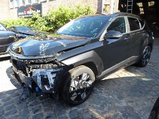 Coche accidentado Hyundai Kona Hybrid 2WD 2023/10