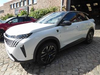 Unfallwagen Peugeot 3008 Hybrid 145 GT 2025/9