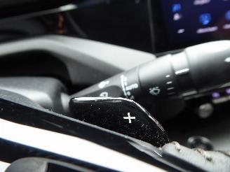 Peugeot 408 Allure picture 18