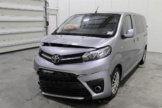 uszkodzony samochody osobowe Toyota ProAce  2024/5