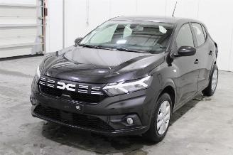 Coche accidentado Dacia Sandero  2024/4