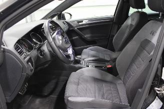 Volkswagen Golf  picture 11