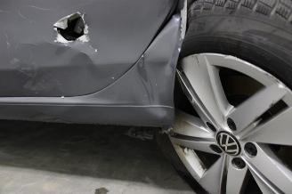 Volkswagen Golf  picture 8