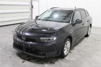 uszkodzony samochody osobowe Opel Astra  2024/11