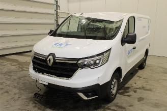 Vrakbiler auto Renault Trafic  2024/10